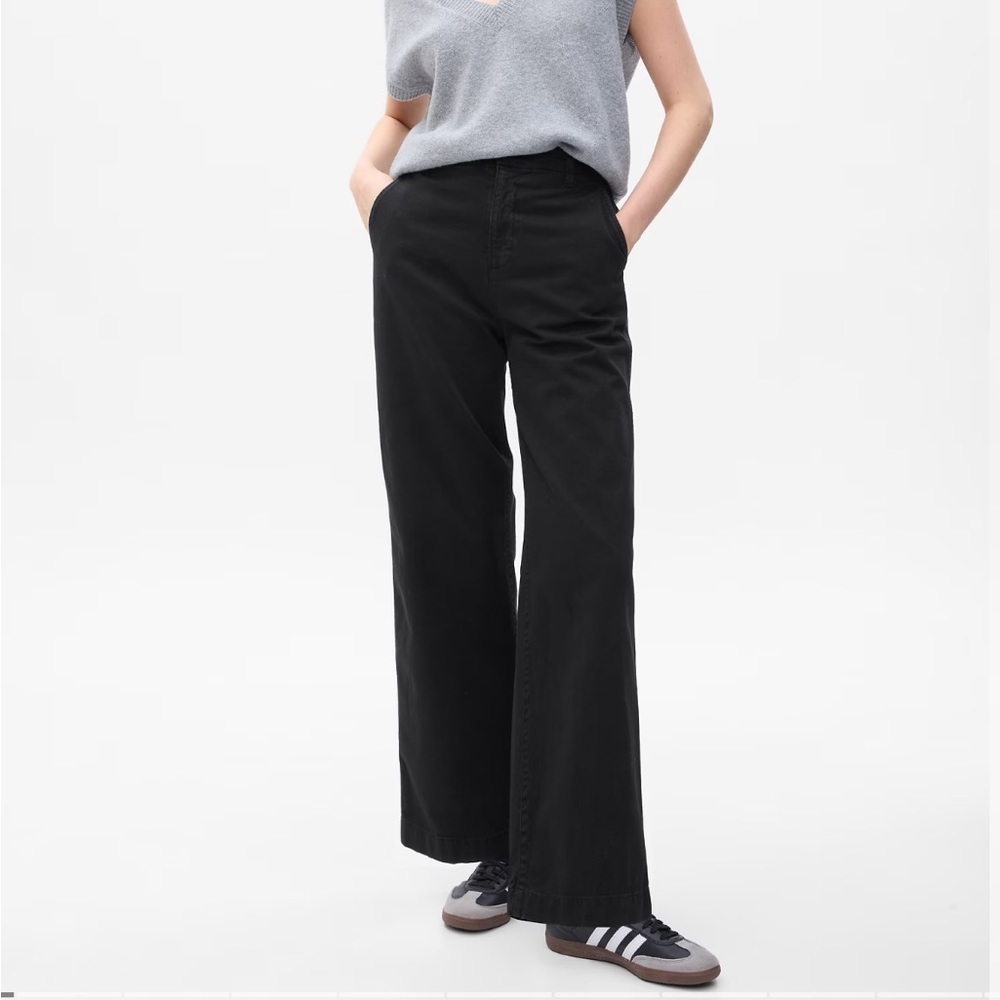 GAP loose khakis with wash well